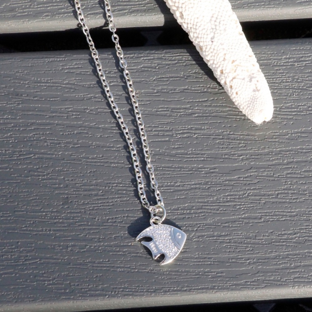 Stainless Steel Fish Pendant Necklace – Ocean Inspired Jewelry